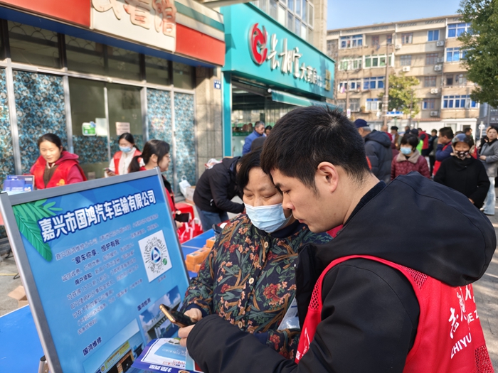 維修分公司志愿服務(wù)_副本.jpg 維修分公司志愿服務(wù)_副本.jpg